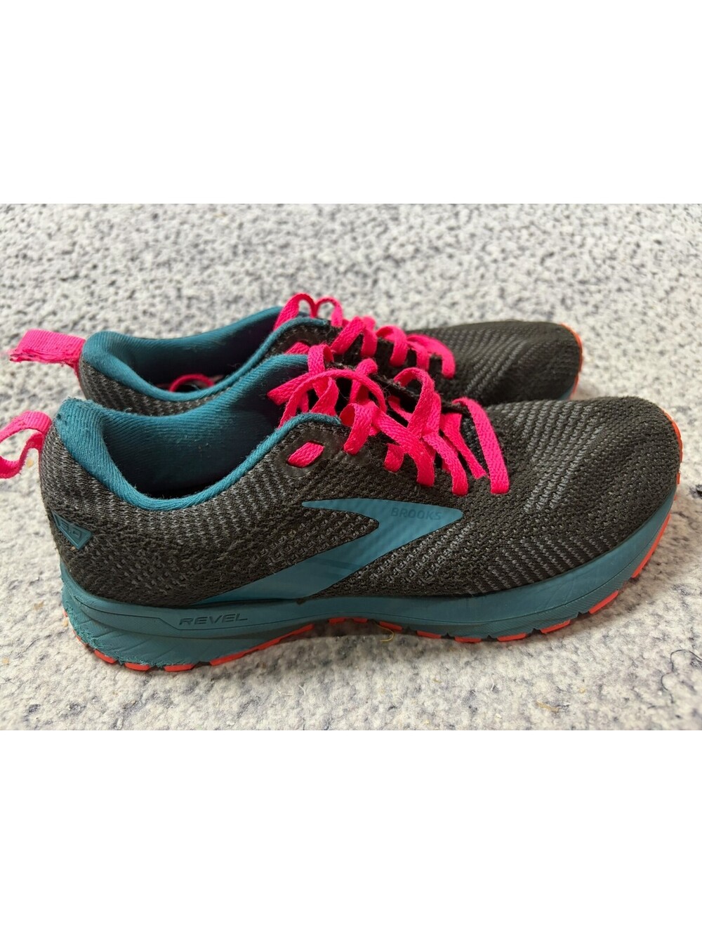 Brooks Revel 5 Women’s Size 7 Running Shoes Black Teal Pink 1203611B067